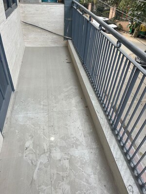 Balcony in 1 BHK Builder Floor at Sector 47 – for Rent