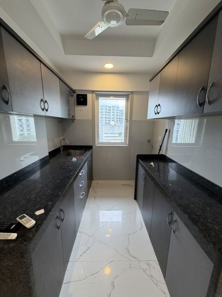 Kitchen, elegant-navratnamala-chs 2 Bedroom 703 Sq.Ft. Apartment In Santacruz East Mumbai 10735234