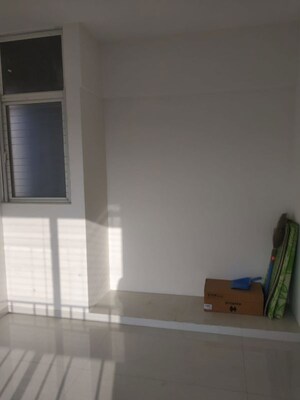 Room in 1 BHK Apartment at Vijay Orovia, Ghodbunder Road – for Sale