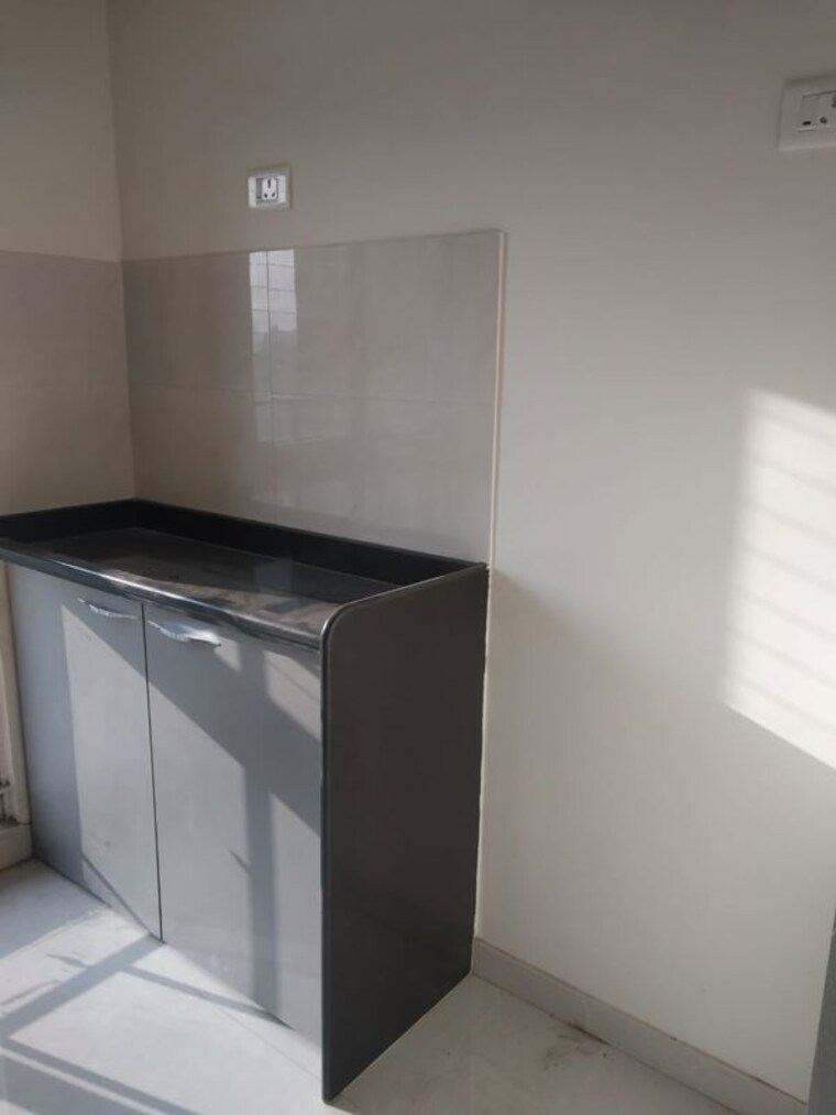 Kitchen, vijay-orovia 1 Bedroom 393 Sq.Ft. Apartment In Ghodbunder Road Thane 10735244