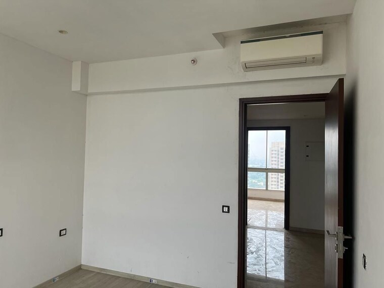 Room, one-hiranandani-park 4 Bedroom 2289 Sq.Ft. Apartment In Ghodbunder Road Thane 10735253