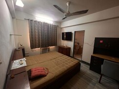 1 BHK +Apartment For Rent in Hiranandani Estate Penrose