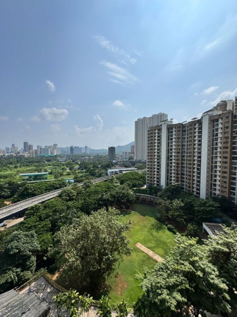 Exterior View, lodha-splendora 2 Bedroom 761 Sq.Ft. Apartment In Ghodbunder Road Thane 10735266