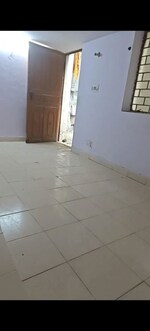 1.5 BHK +  500 Sq.Ft. Builder Floor in Devli