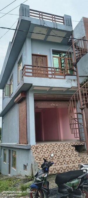 Shop For Sale in Nakraunda