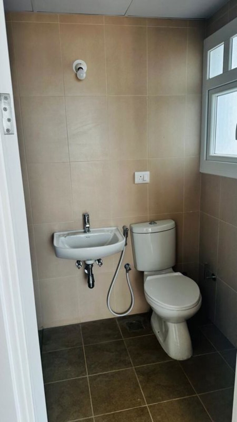 Bathroom, brigade-el-dorado 2 Bedroom 799 Sq.Ft. Apartment In Bagaluru Bangalore 10735282