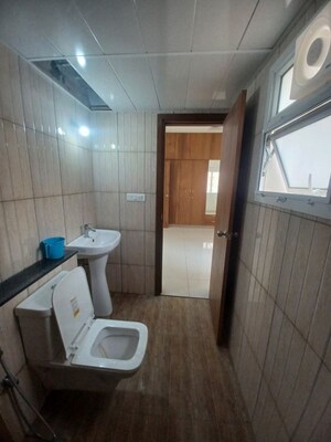 Bathroom in 1 BHK Apartment at Prestige Finsbury Park Hyde, Bagaluru – for Rent