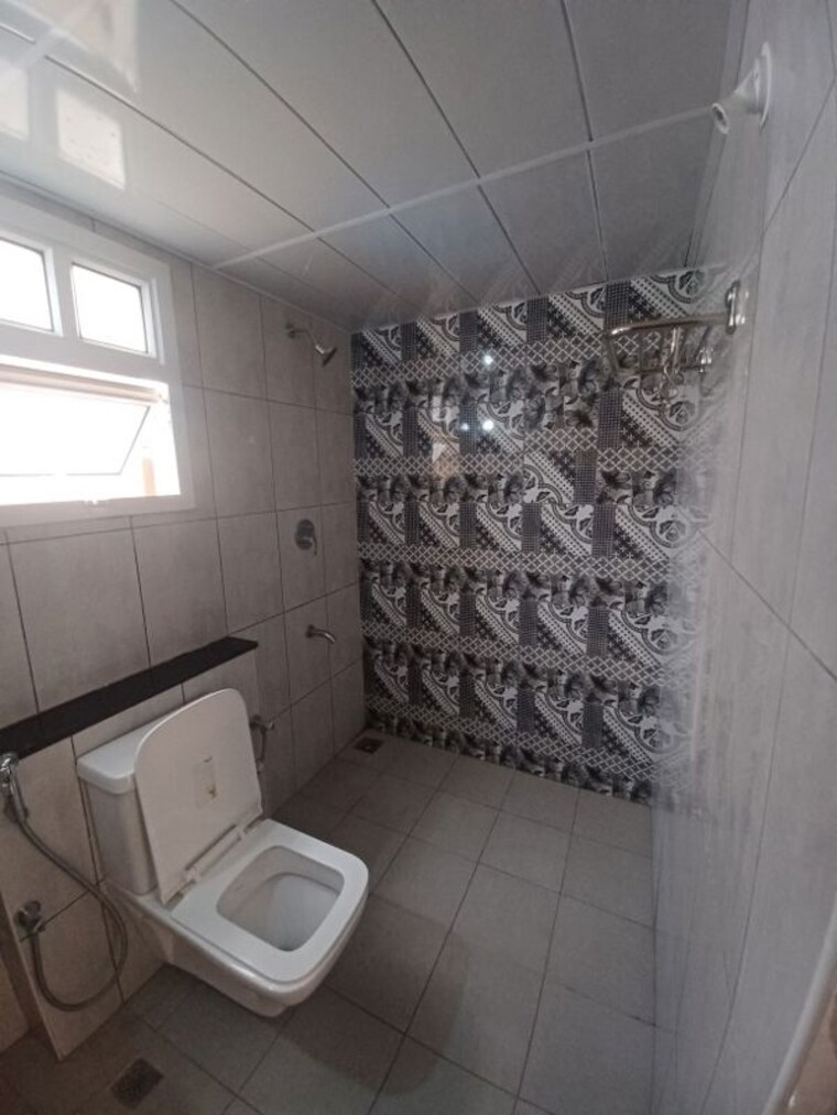 Bathroom, prestige-finsbury-park-regent 3 Bedroom 1552 Sq.Ft. Apartment In Bagaluru Bangalore 10735298