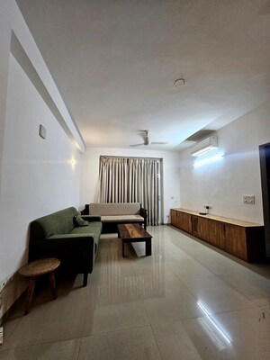 3 BHK Apartment For Rent in Emaar MGF Emerald Hills, Sector 65