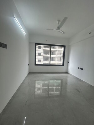 Room in 3 BHK Apartment at Unique Youtopia, Kharadi – for Sale