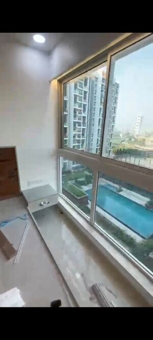 Furnished Amenities in 3 BHK Apartment at L And T Seawoods Residences, Seawoods – for Rent