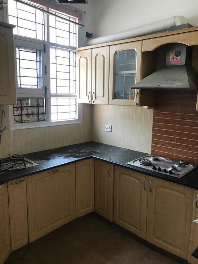 Kitchen, pyramid-fusion-homes 2 Bedroom 680 Sq.Ft. Apartment In Sector 70a Gurgaon 10735315