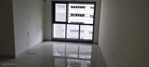 Room in 2 BHK Apartment at Prabhadevi – for Sale