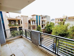 Balcony in 1 BHK Builder Floor at Sector 57 – for Rent