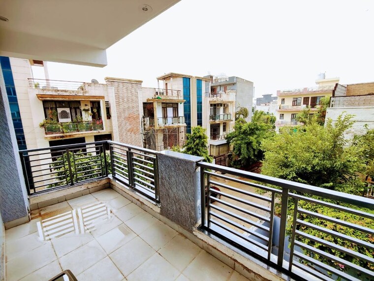 Balcony, sector 57 1 Bedroom 310 Sq.Ft. Builder Floor In Sector 57 Gurgaon 10735355