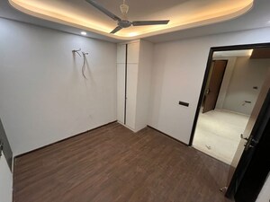 3 BHK Apartment For Sale in DLF Park Place, Sector 54