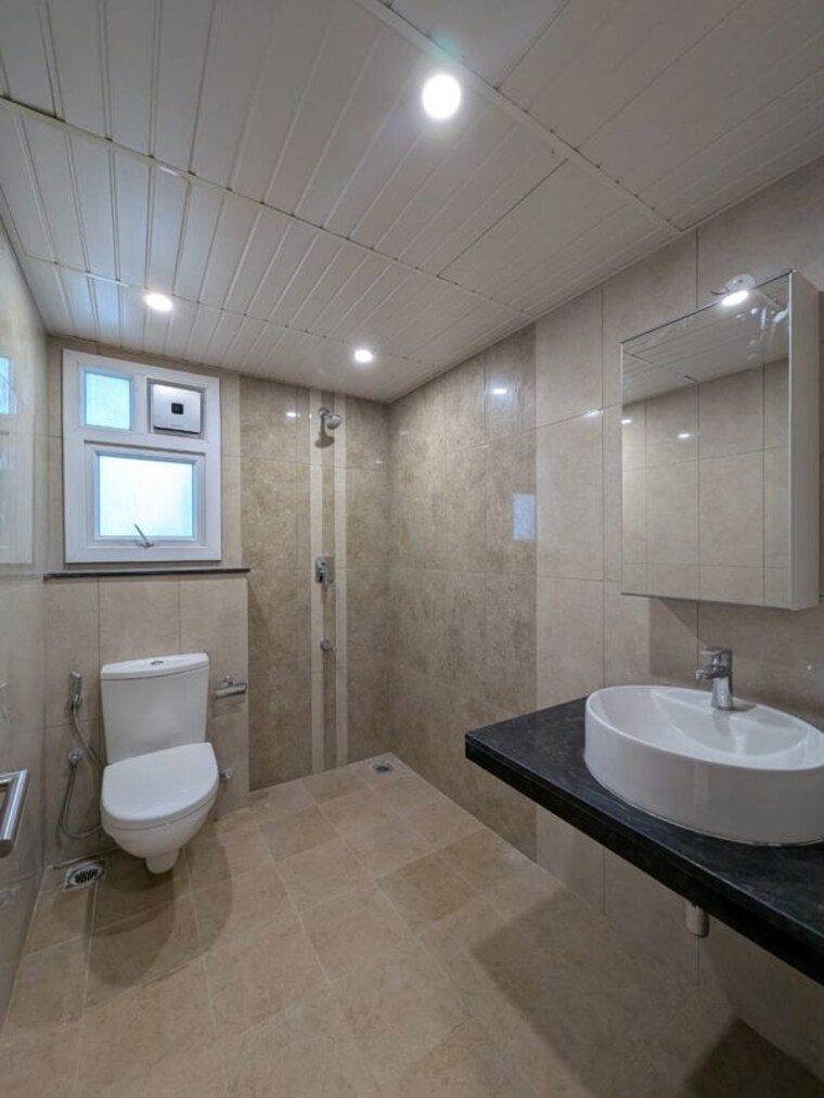 Bathroom, prestige-tranquil 3.5 Bedroom 2084 Sq.Ft. Apartment In Kokapet Hyderabad 10735309