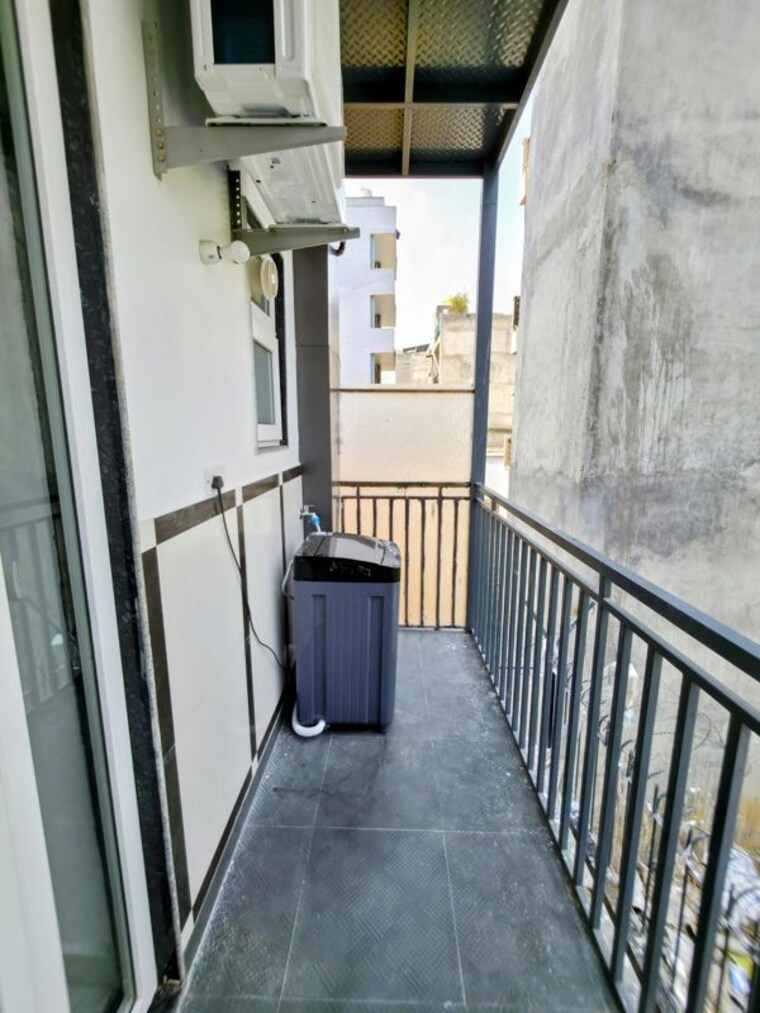 Balcony, sector 52 1 RK 280 Sq.Ft. Builder Floor In Sector 52 Gurgaon 10735375
