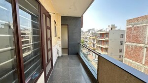 Balcony in 2 BHK Builder Floor at Sector 47 – for Rent