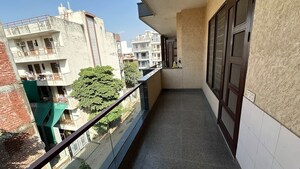 Balcony in 2 BHK Builder Floor at Sector 47 – for Rent