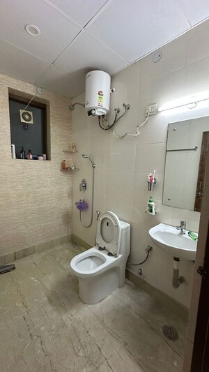 Bathroom in 2 BHK Builder Floor at Sector 47 – for Rent