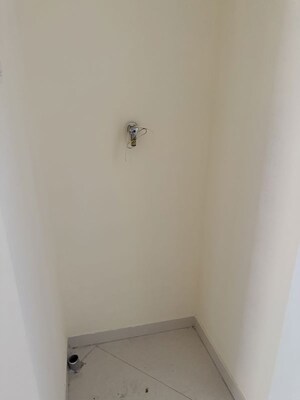 Bedroom in 2 BHK Apartment at Acme Ozone Phase II, Manpada – for Rent