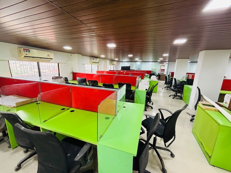 Team Area, malad west Commercial Office Space 1688 Sq.Ft. In Malad West Mumbai 10735347