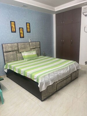 Bedroom in 3 BHK Apartment at Vipul World Floors, Sector 48 – for Rent