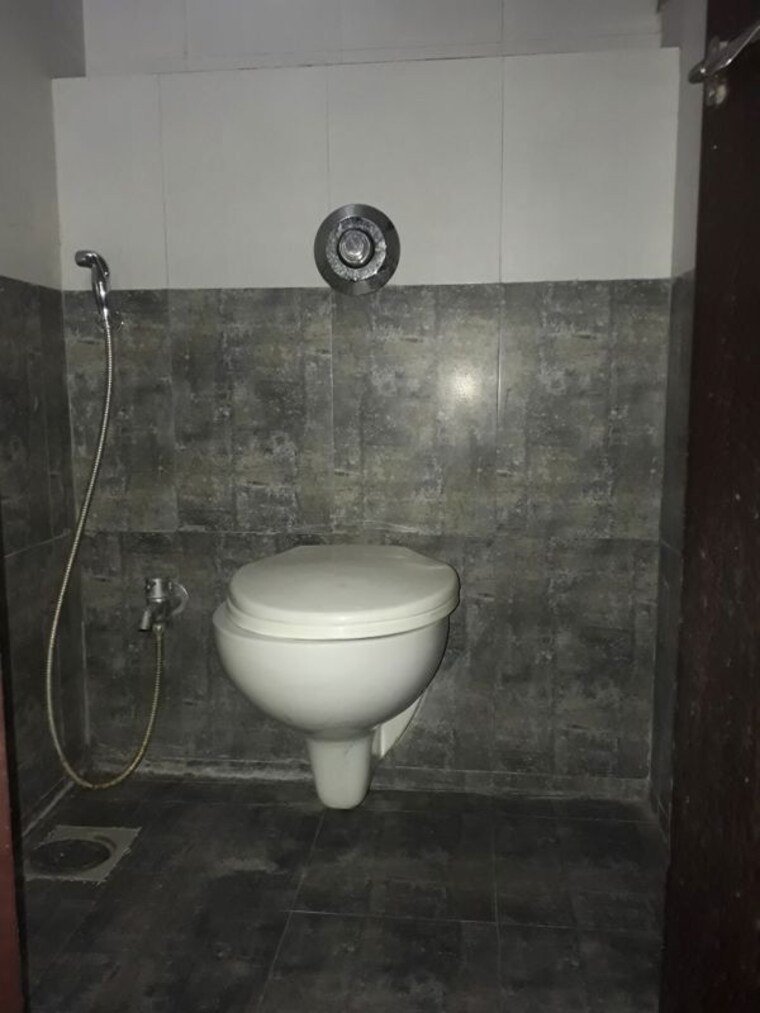 Bathroom, vastuyogsuma-wisteria 2 Bedroom 1280 Sq.Ft. Apartment In Mundhwa Pune 10735471