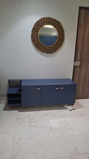Furnished Amenities in 2 BHK Apartment at MICL Insignia, Vile Parle West – for Rent