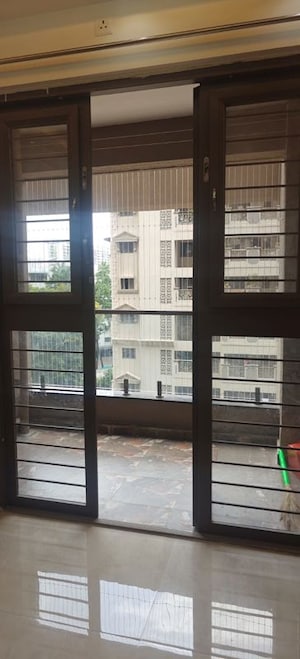 Room in 2 BHK Apartment at Excellaa Tremont, Keshav Nagar – for Rent