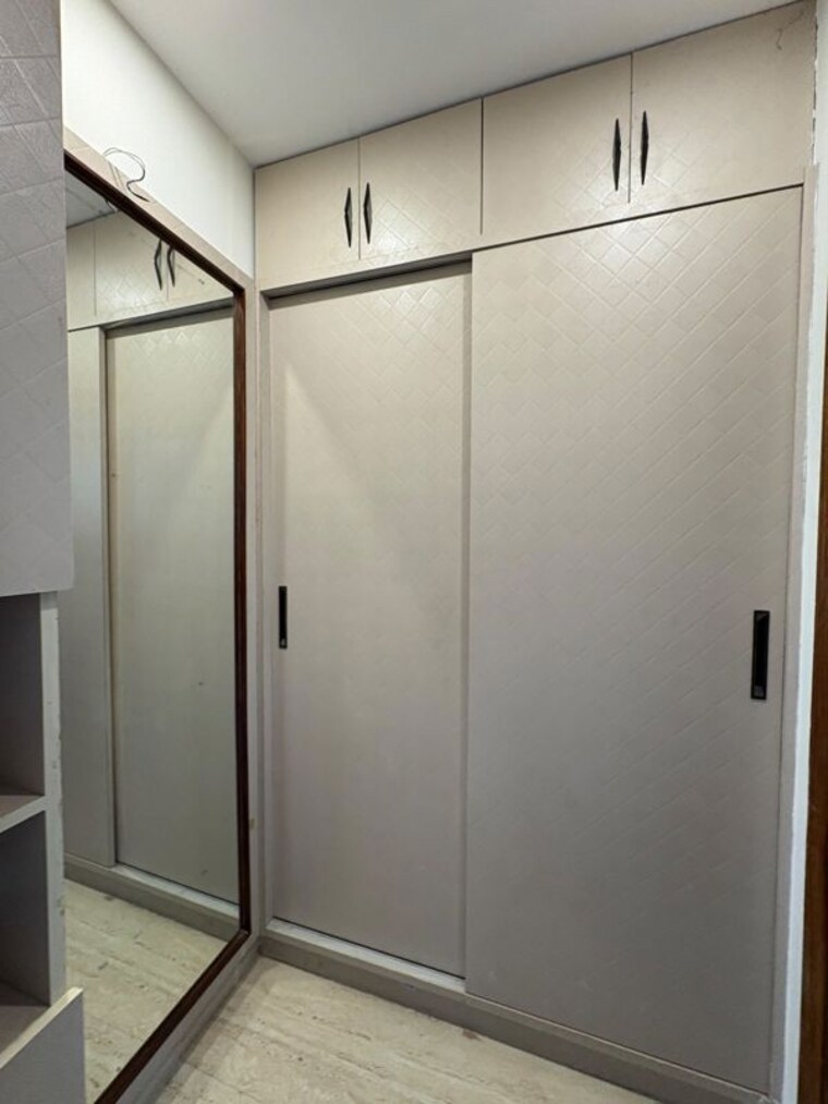 Cupboard, sector 15 3 Bedroom 2100 Sq.Ft. Builder Floor In Sector 15 Panchkula 10735478