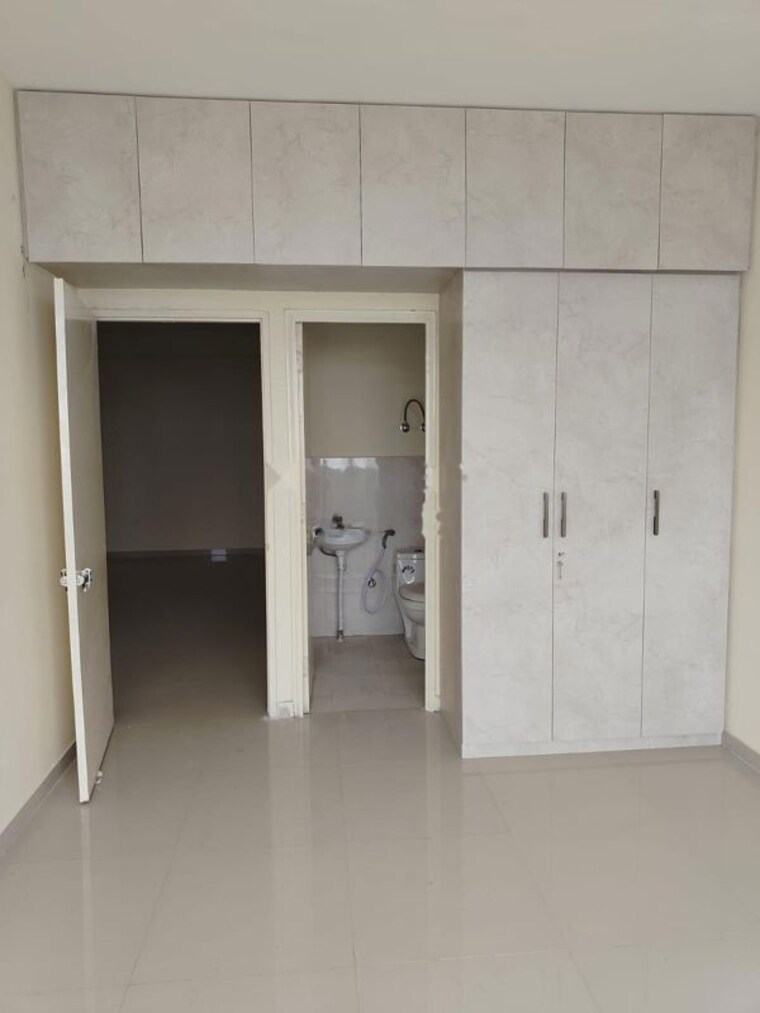 Room, pyramid-midtown 2 Bedroom 1600 Sq.Ft. Apartment In Sector 59 Gurgaon 10735493