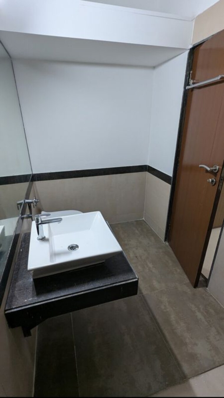 Bathroom, rustomjee-elanza 2.5 Bedroom 1305 Sq.Ft. Apartment In Malad West Mumbai 10735518