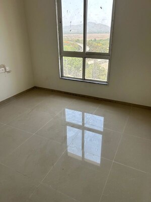 Room in 2 BHK Apartment at Puranik Rumah Bali, Ghodbunder Road – for Sale