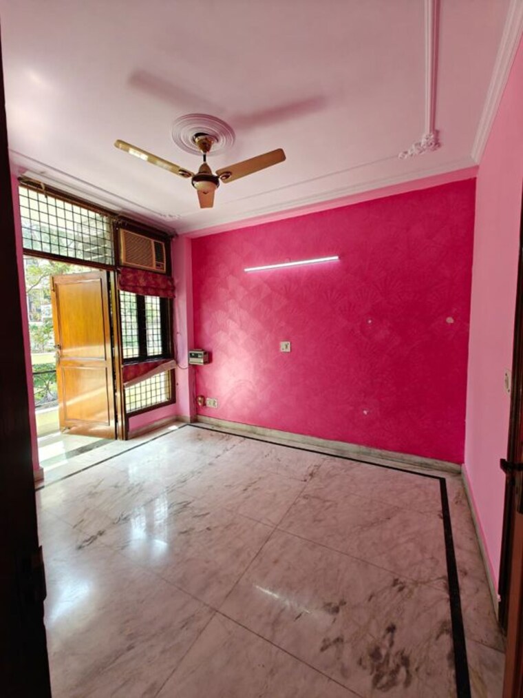 Room, malviya nagar 3 Bedroom 1500 Sq.Ft. Builder Floor In Malviya Nagar Delhi 10735537