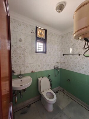 Bathroom in 3 BHK Builder Floor at Malviya Nagar – for Rent
