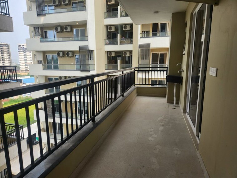 Balcony, maya-green-lotus-utsav 3 Bedroom 2100 Sq.Ft. Apartment In International Airport Road Zirakpur 10735539