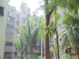 1 BHK Apartment For Sale in Runwal Plaza, Vartak Nagar