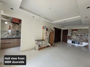 Parking in 2 BHK Apartment at Mana Capitol, Sarjapur Road – for Rent