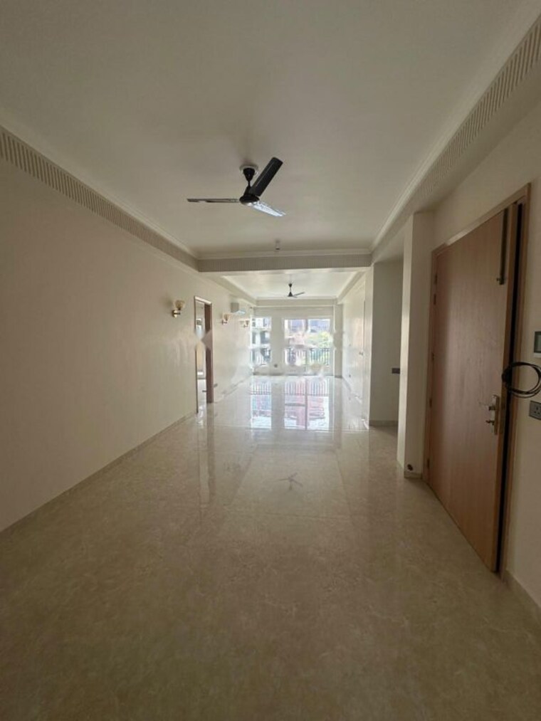 Room, bestech-park-view-spa-next 3 Bedroom 3870 Sq.Ft. Apartment In Sector 67 Gurgaon 10735580