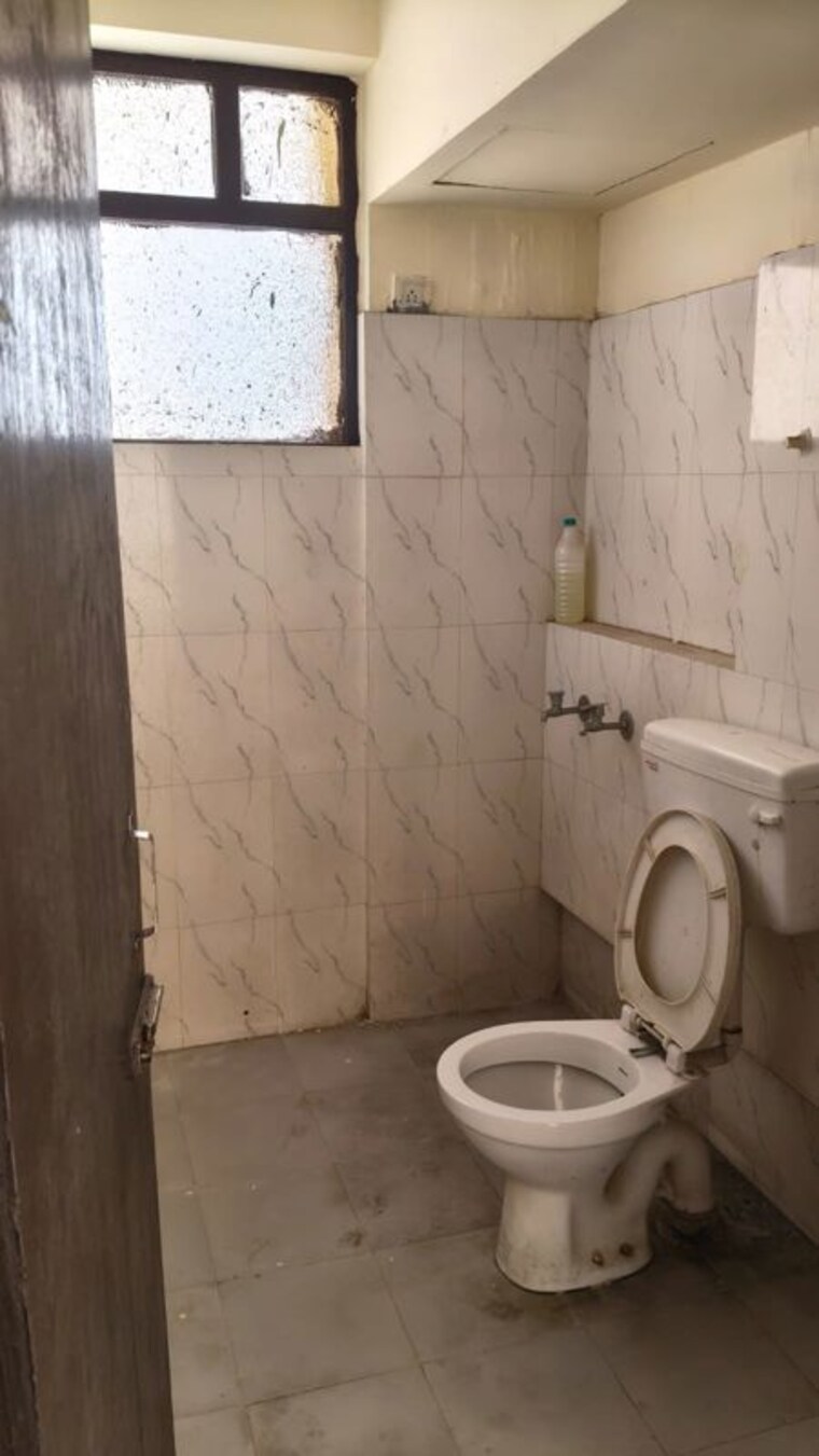 Bathroom, op-floridaa 2 Bedroom 473 Sq.Ft. Apartment In Sector 82 Faridabad 10735576