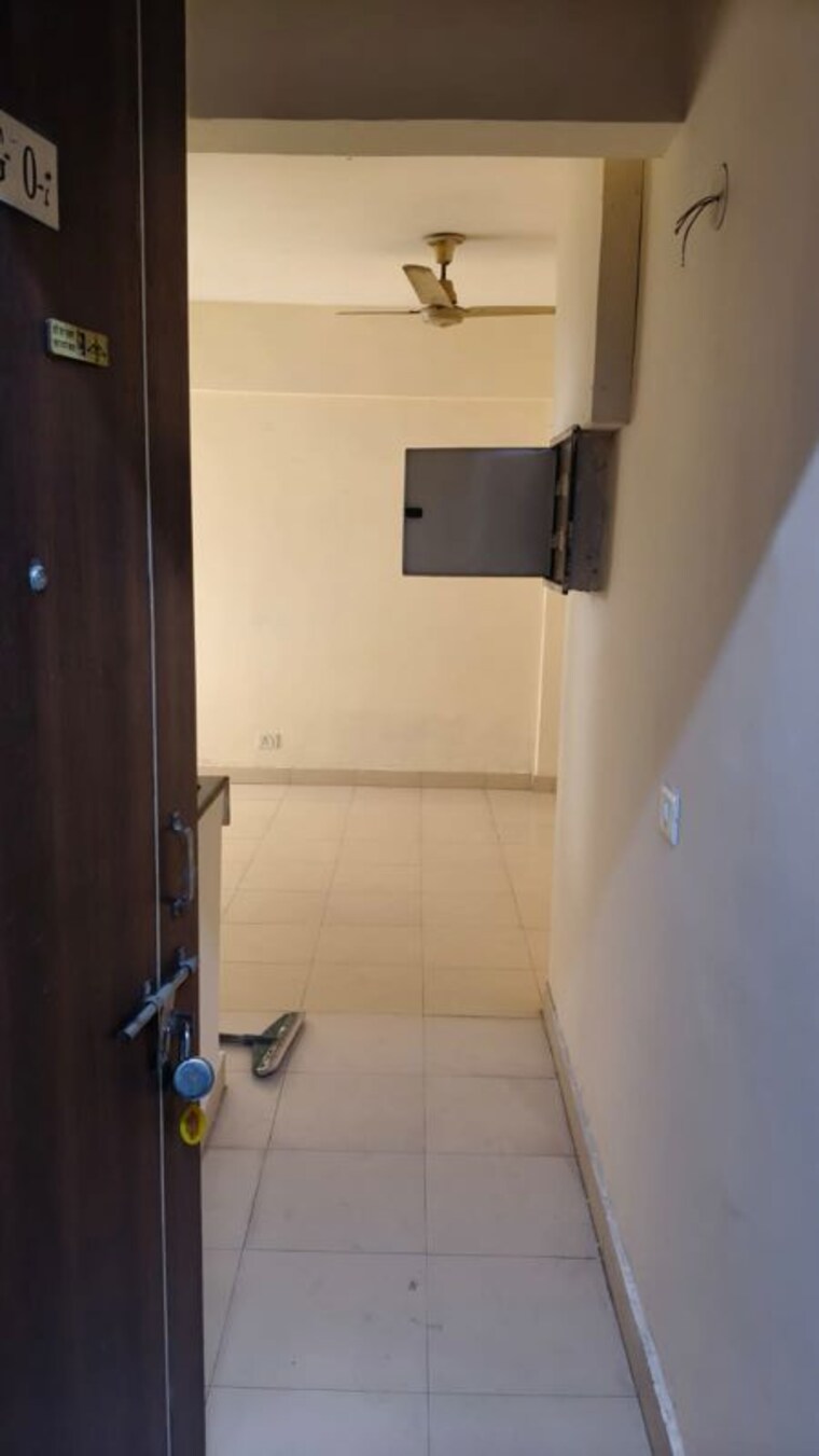 Bathroom, op-floridaa 2 Bedroom 473 Sq.Ft. Apartment In Sector 82 Faridabad 10735576