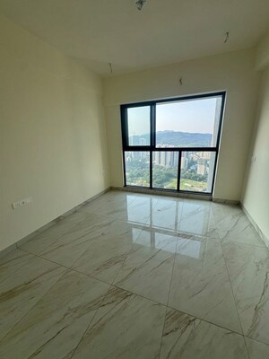 Room in 3 BHK Apartment at Raymond The Address, Pokhran Road No Two – for Rent
