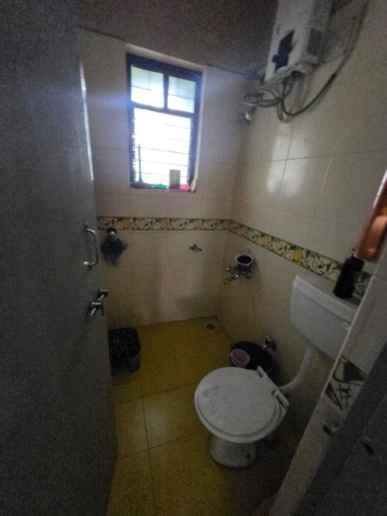 Bathroom, dsk-vishwa-villa 3 Bedroom 2700 Sq.Ft. Apartment In Dhayari Pune 10735635