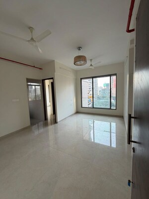 Room in 2 BHK Apartment at Matunga East – for Sale