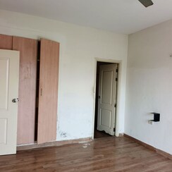 2 BHK Apartment For Rent in Umang Summer Palms