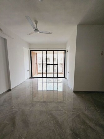 2.5 BHK +  1230 Sq.Ft. Apartment in Uniue Legacy Grand