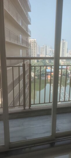2 BHK Apartment For Rent in Anant Metropolis Insignia Towers
