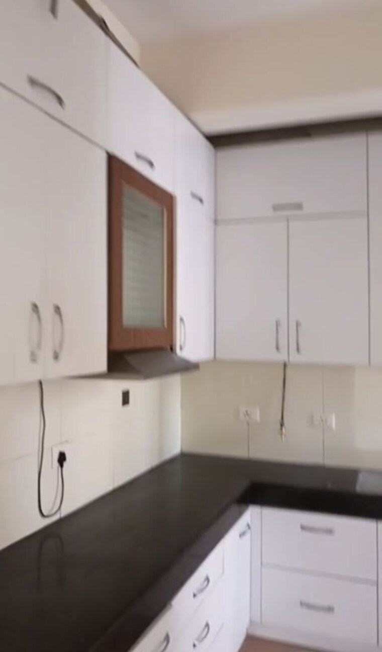 Kitchen, pioneer-park-phase-1 2 Bedroom 1300 Sq.Ft. Apartment In Sector 61 Gurgaon 10735685